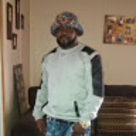 Meet your Posher, Barry - Picture 1 of 1